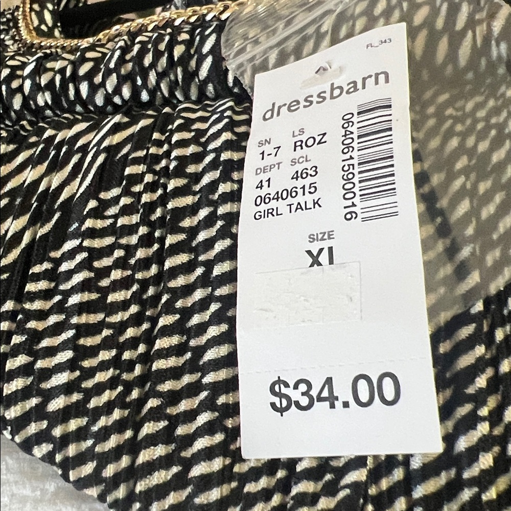 Roz & Ali Women’s Black/Beige Pleated Top with a Gold Chain Neckline Accent - Picture 12 of 12